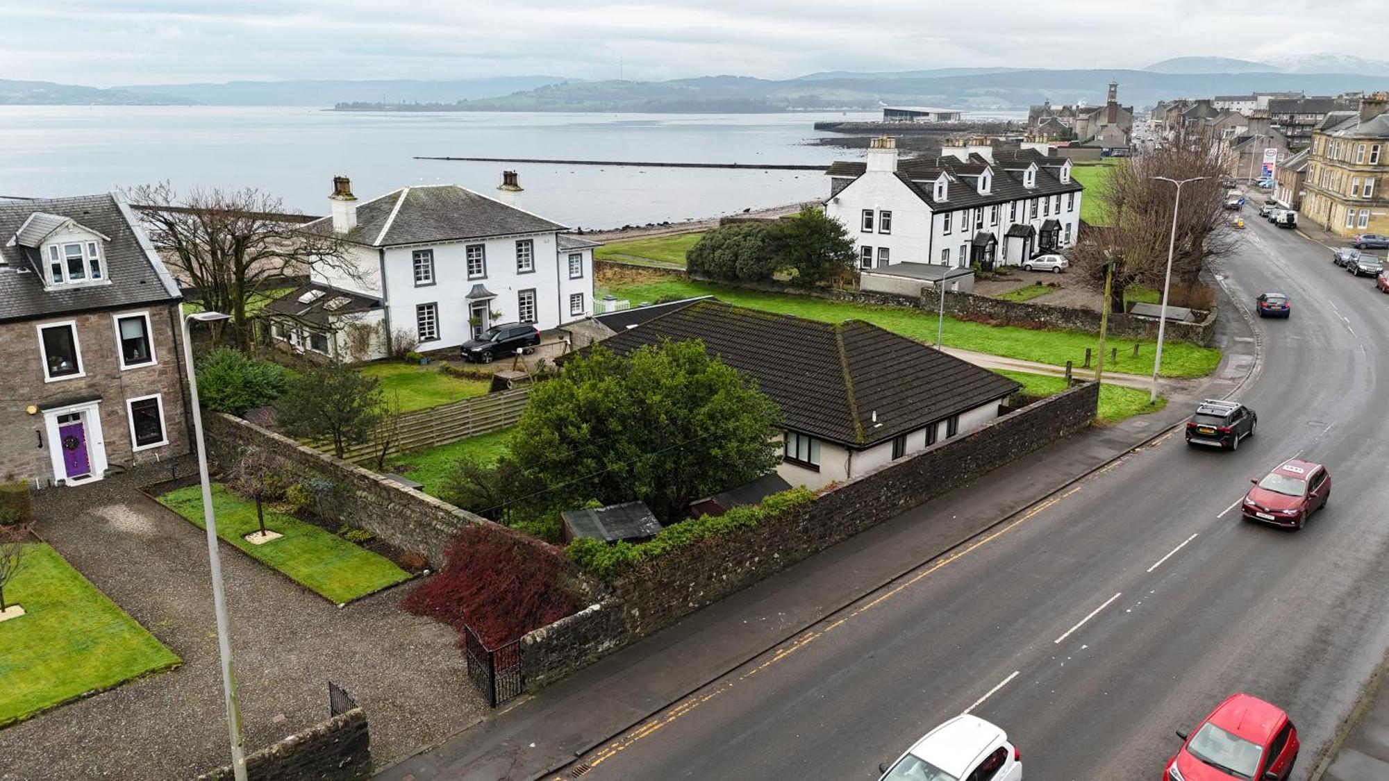 175 On Clyde - Spacious & Cosy Cedar Wood Bungalow Helensburgh Bagian luar foto